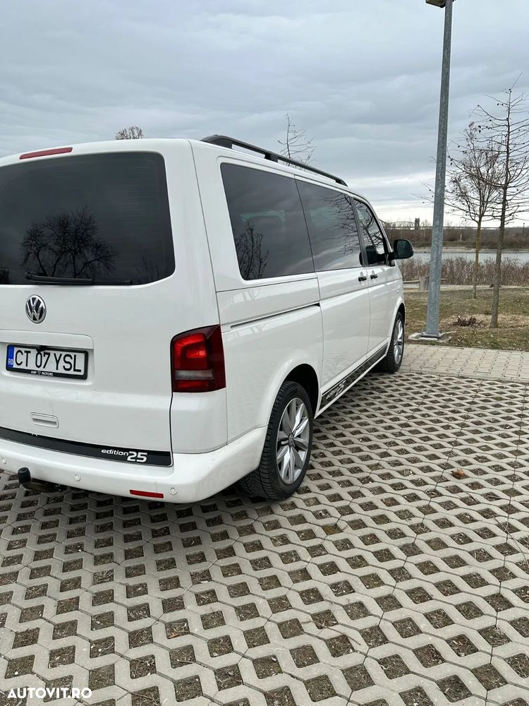 Volkswagen Multivan - 27