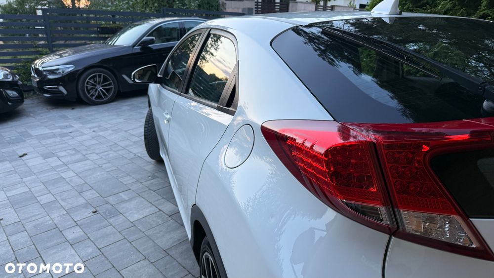 Honda Civic 1.8 i-VTEC Comfort - 17