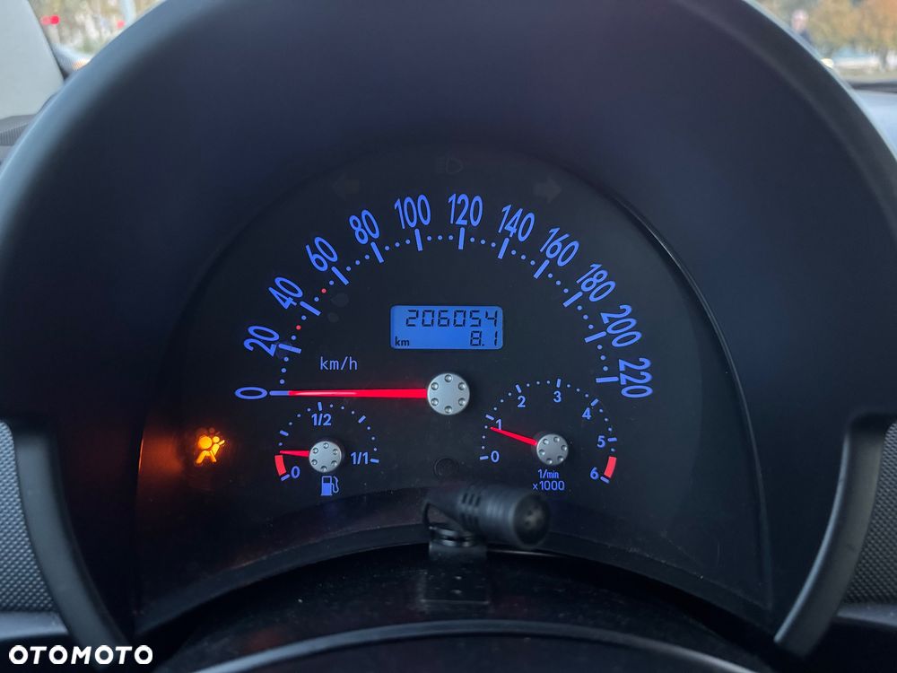 Volkswagen New Beetle 1.4 - 10
