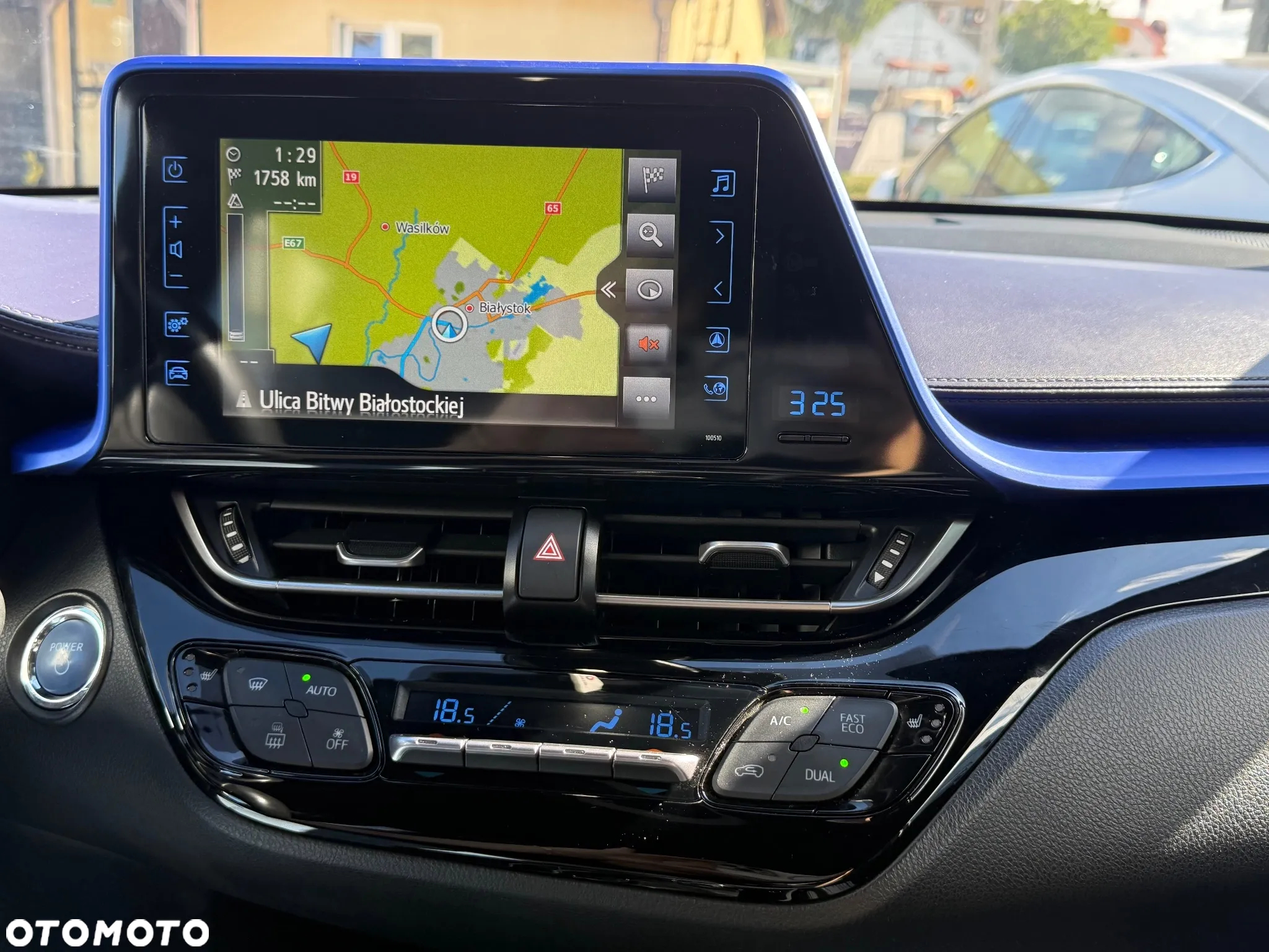 Toyota C-HR 1.8 Hybrid Executive - 23