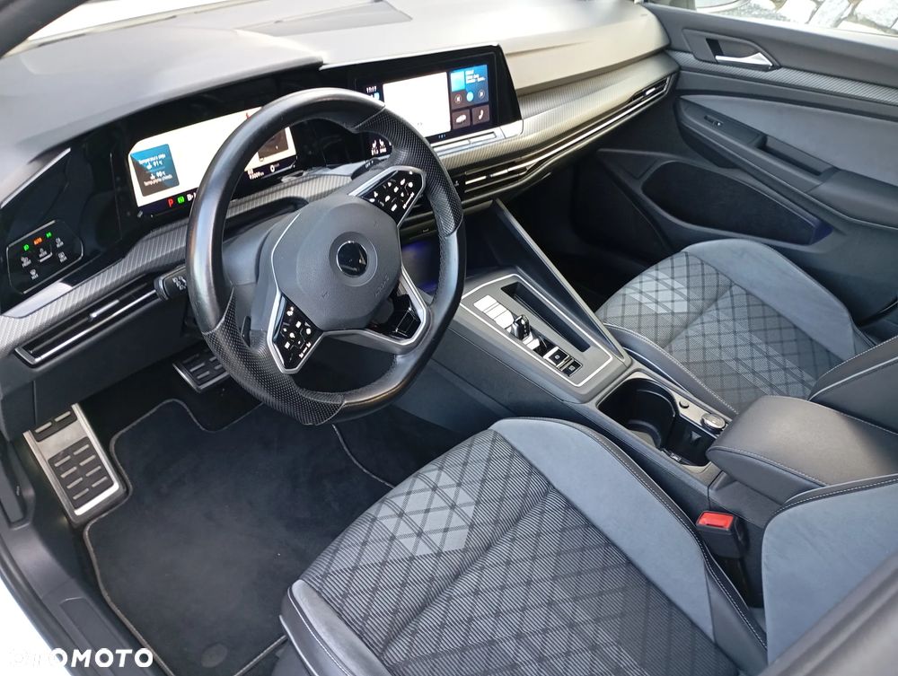 Volkswagen Golf 1.5 eTSI OPF DSG R-Line - 6