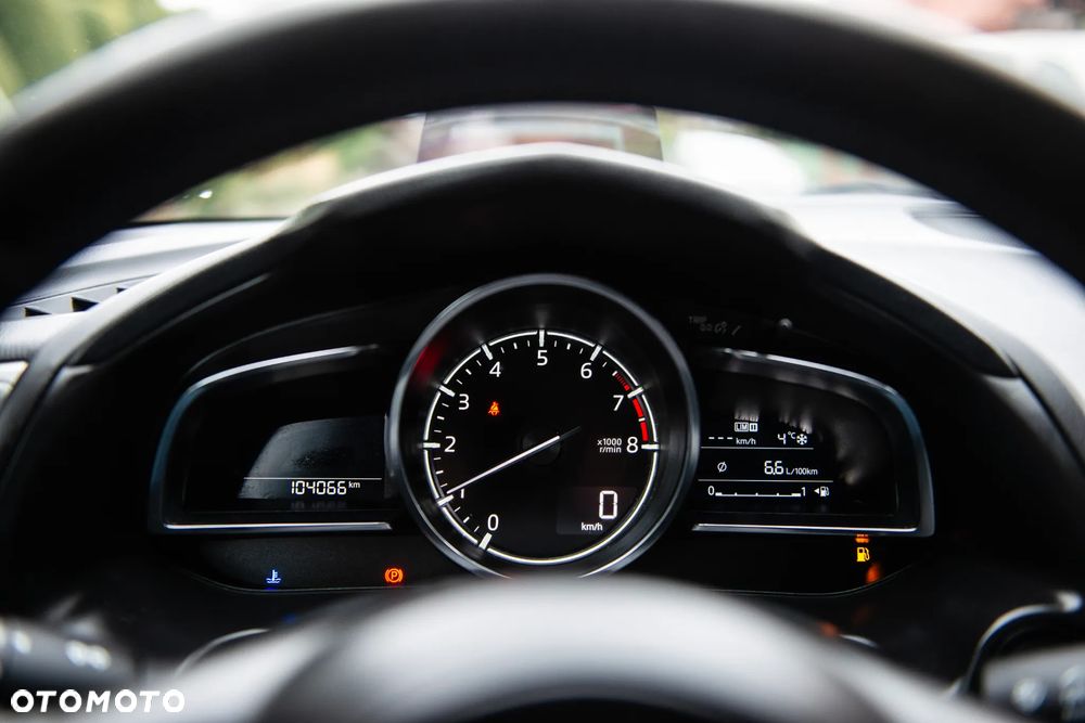 Mazda 3 SKYACTIV-G 120 Exclusive-Line - 32