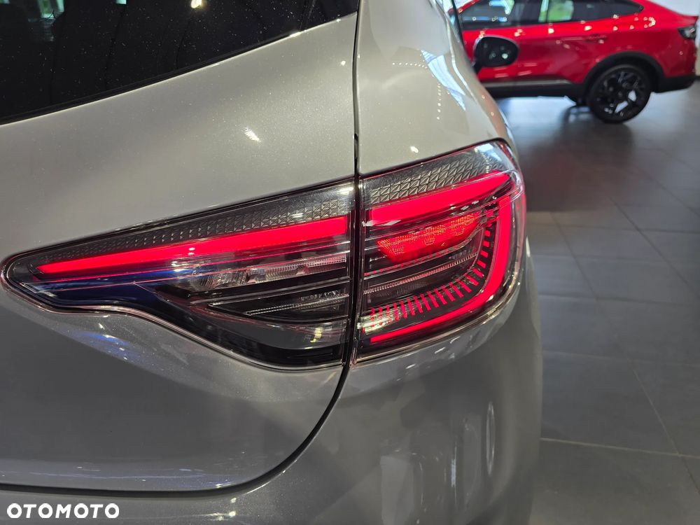 Renault Clio 1.6 E-TECH Zen - 23