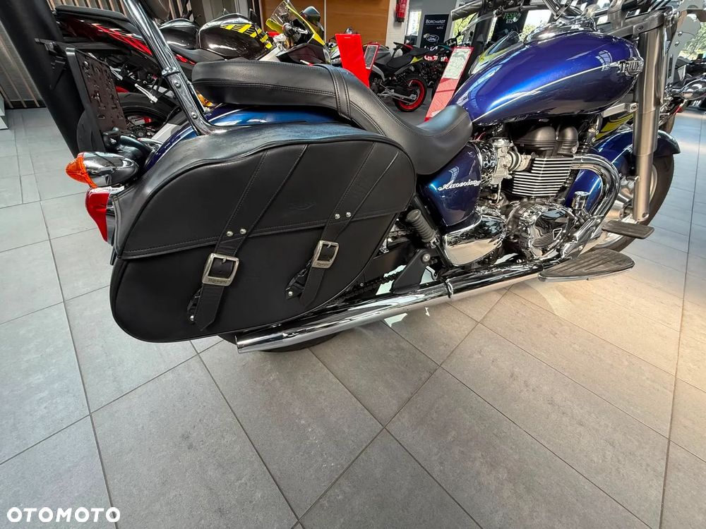 Triumph America - 4
