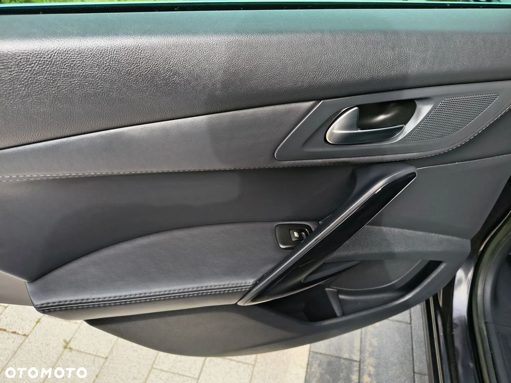 Peugeot 508 1.6 T Business Line - 29