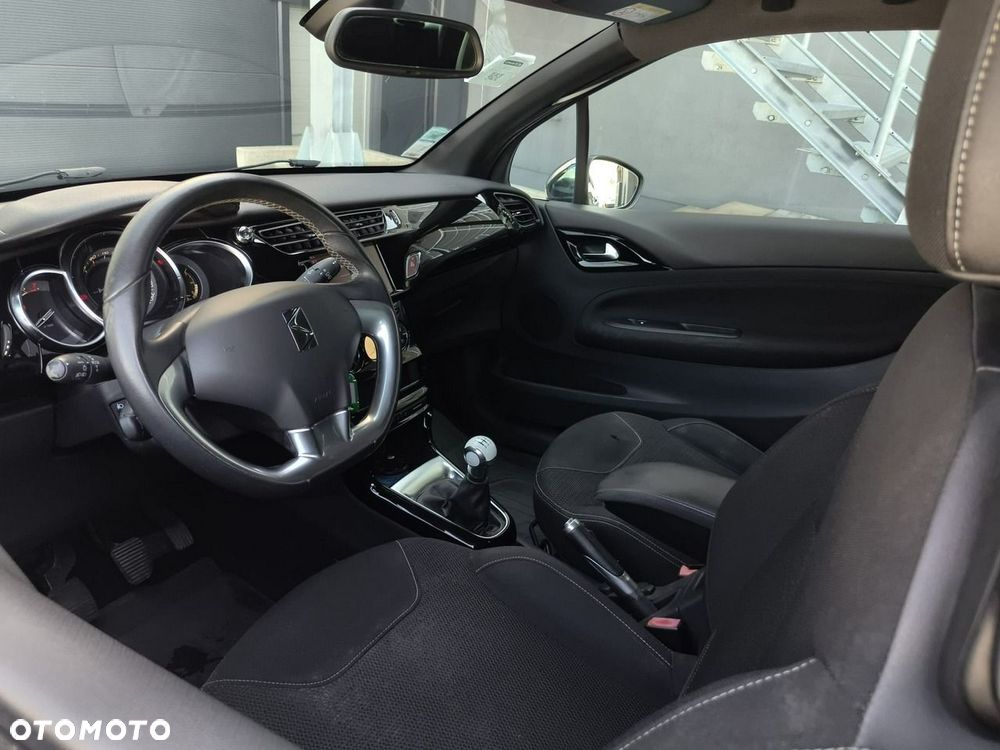 DS Automobiles DS 3 - 10