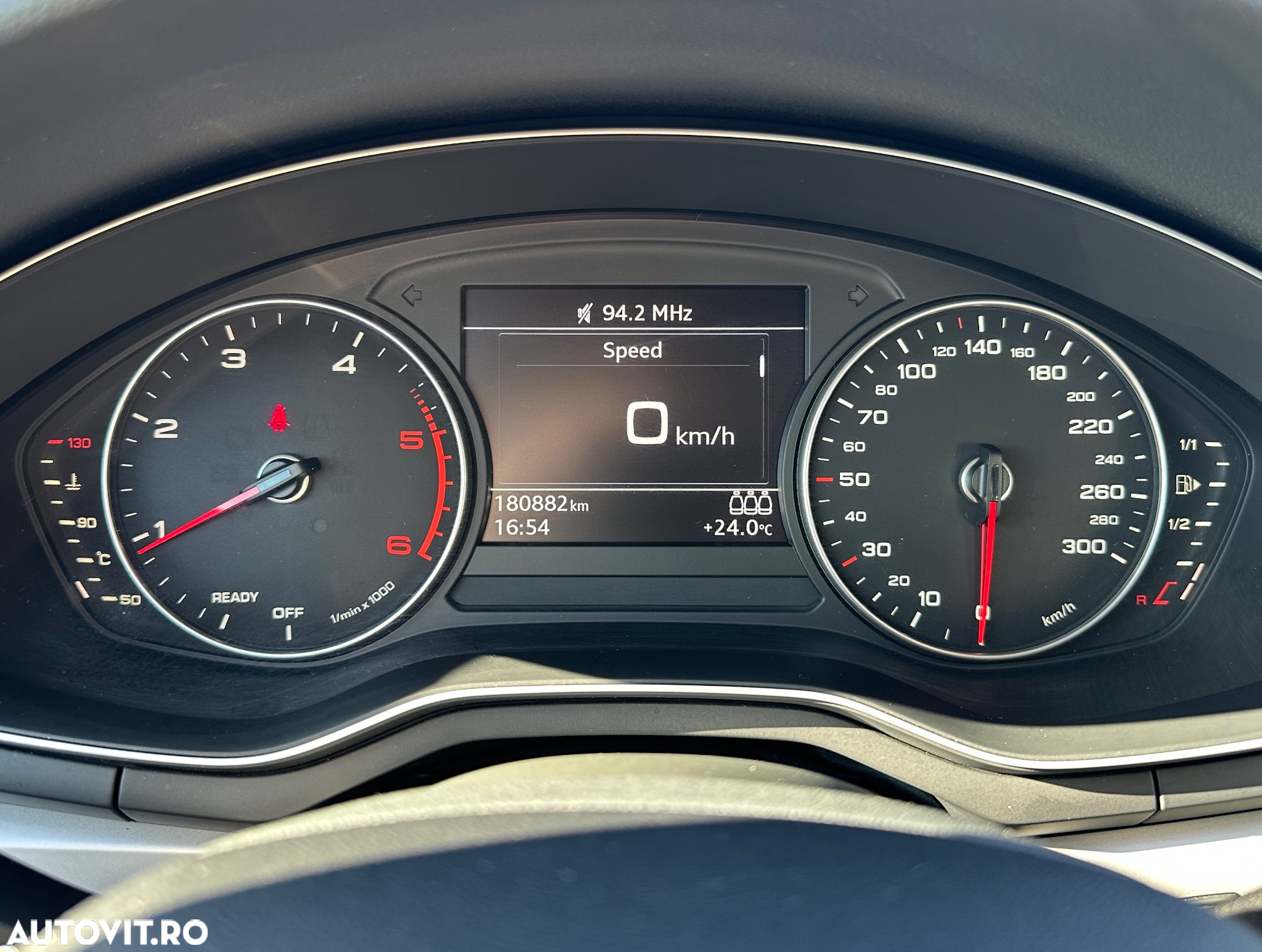 Audi A4 Avant 2.0 TDI DPF clean diesel Ambiente - 33