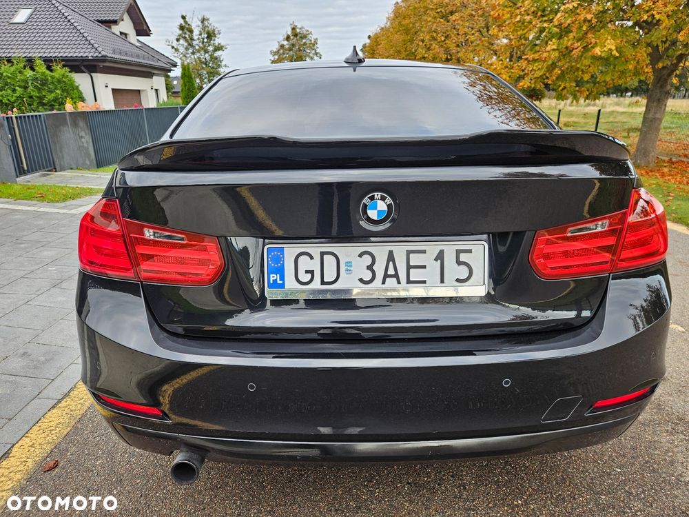 BMW Seria 3 - 23