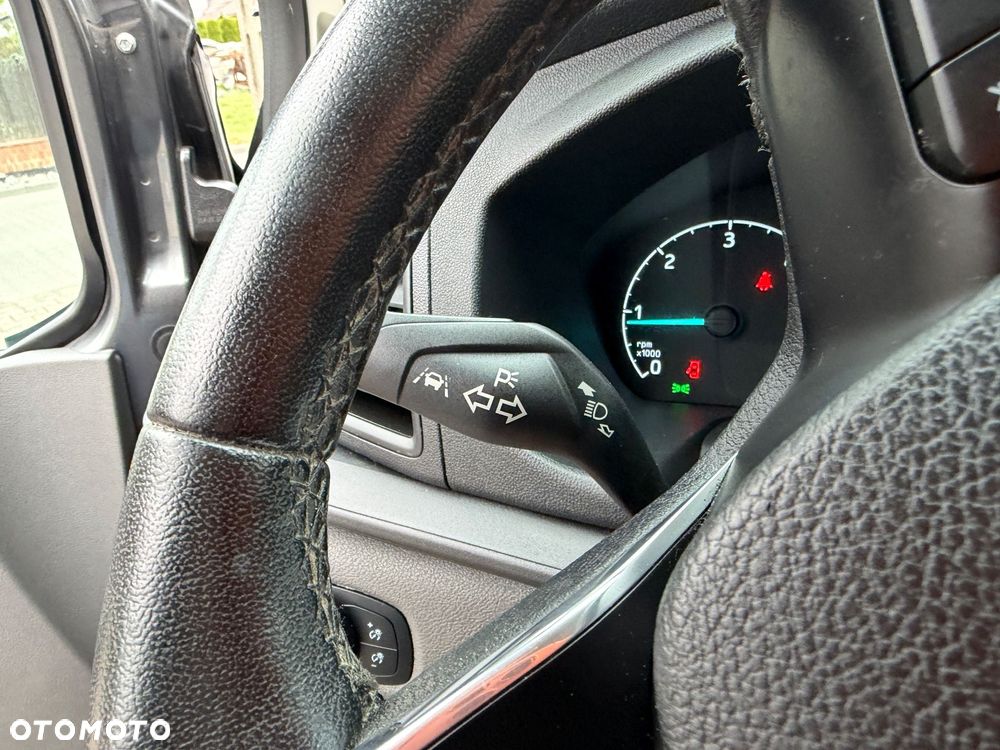 Ford TRANSIT CUSTOM - 31