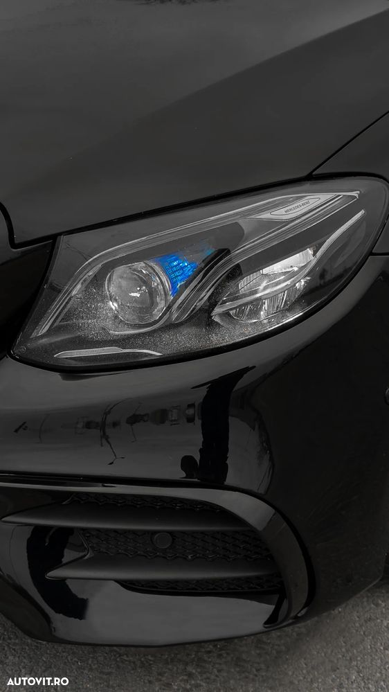 Mercedes-Benz E 220 d 9G-TRONIC AMG Line - 9