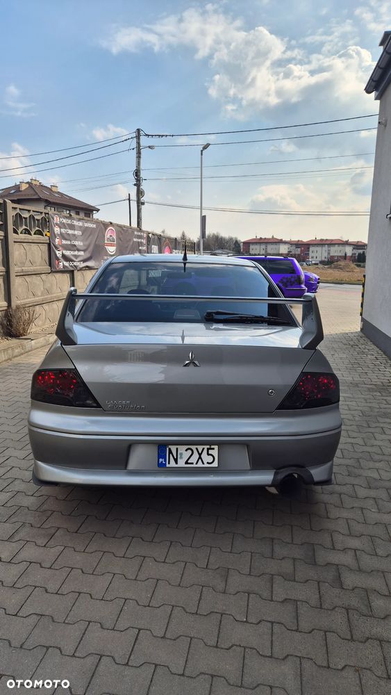 Mitsubishi Lancer Evolution - 5