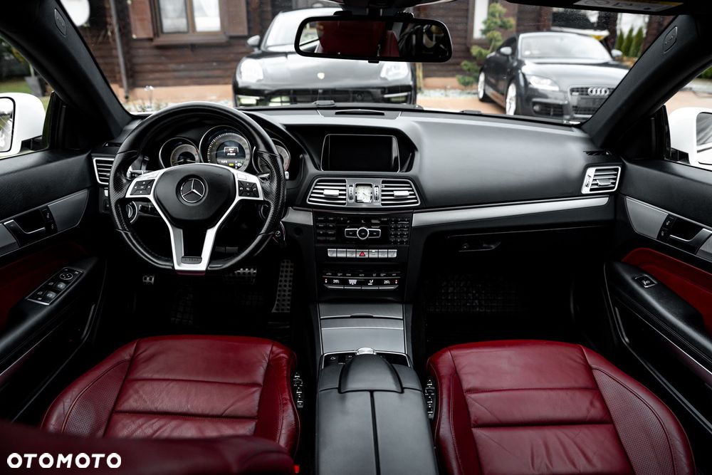 Mercedes-Benz Klasa E 250 7G-TRONIC - 27