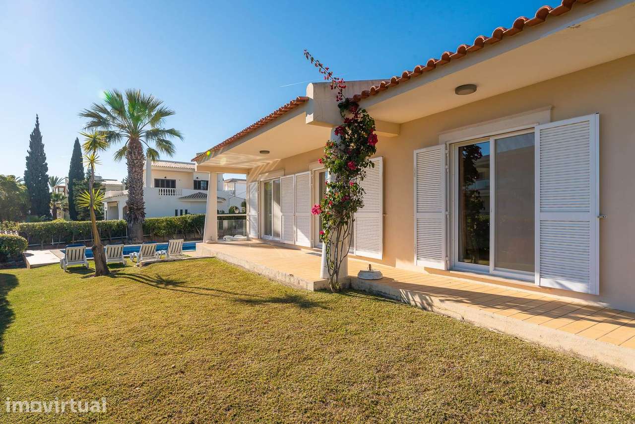 Villa Costa - Grande imagem: 2/10