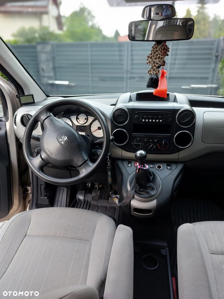 Peugeot Partner 1.6 HDi Active - 12