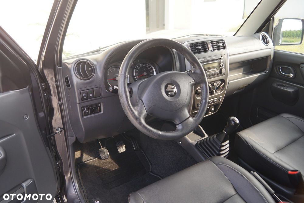 Suzuki Jimny - 30
