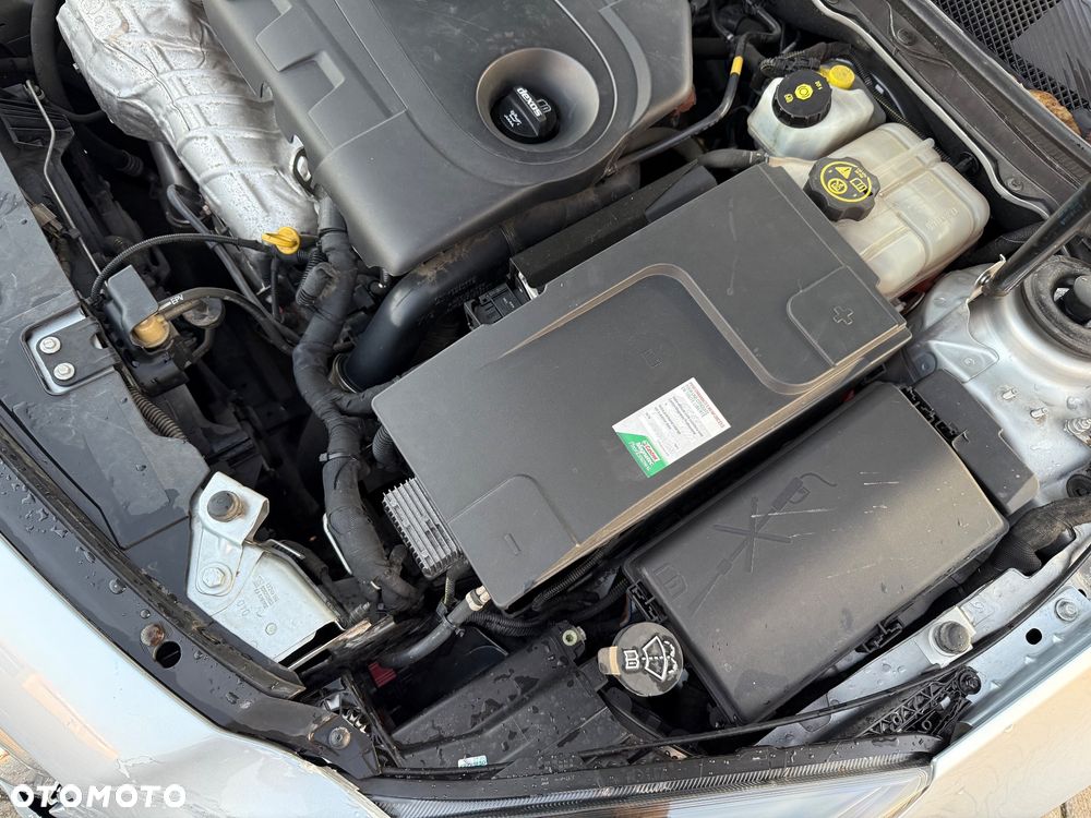 Opel Insignia 2.0 CDTI Active ecoFLEX S&S - 10