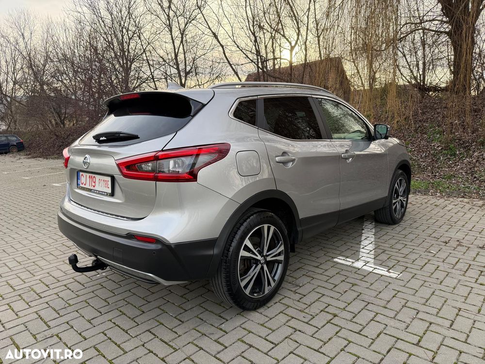 Nissan Qashqai 1.3 DIG-T DCT TEKNA - 4