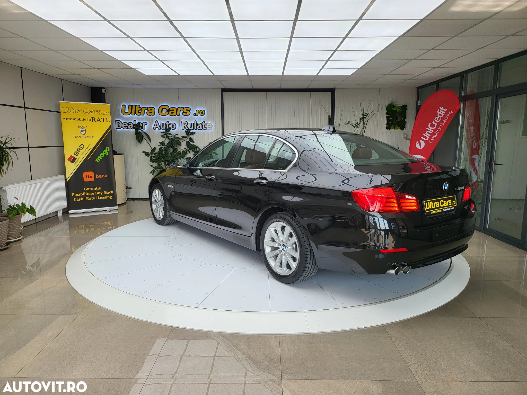BMW Seria 5 520d Aut. - 4