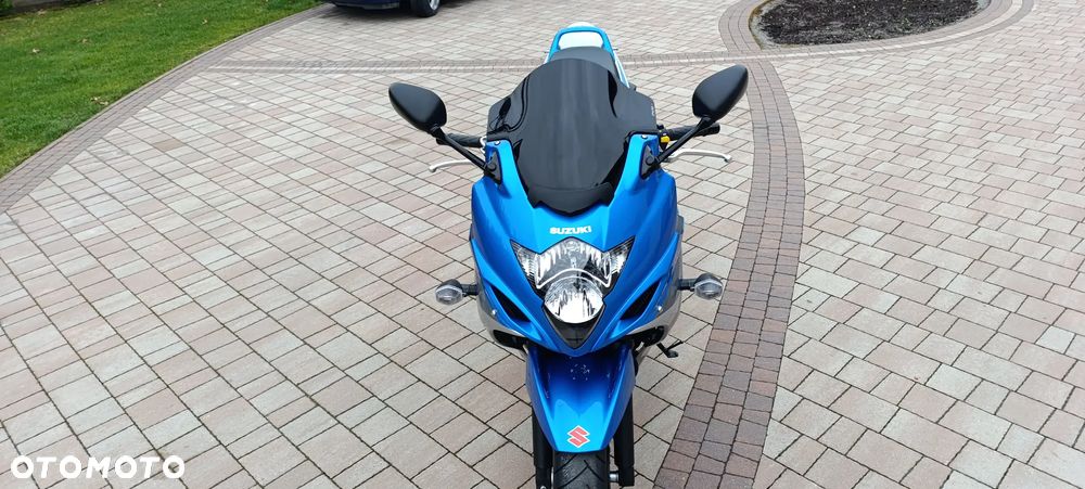 Suzuki GSX-R - 9