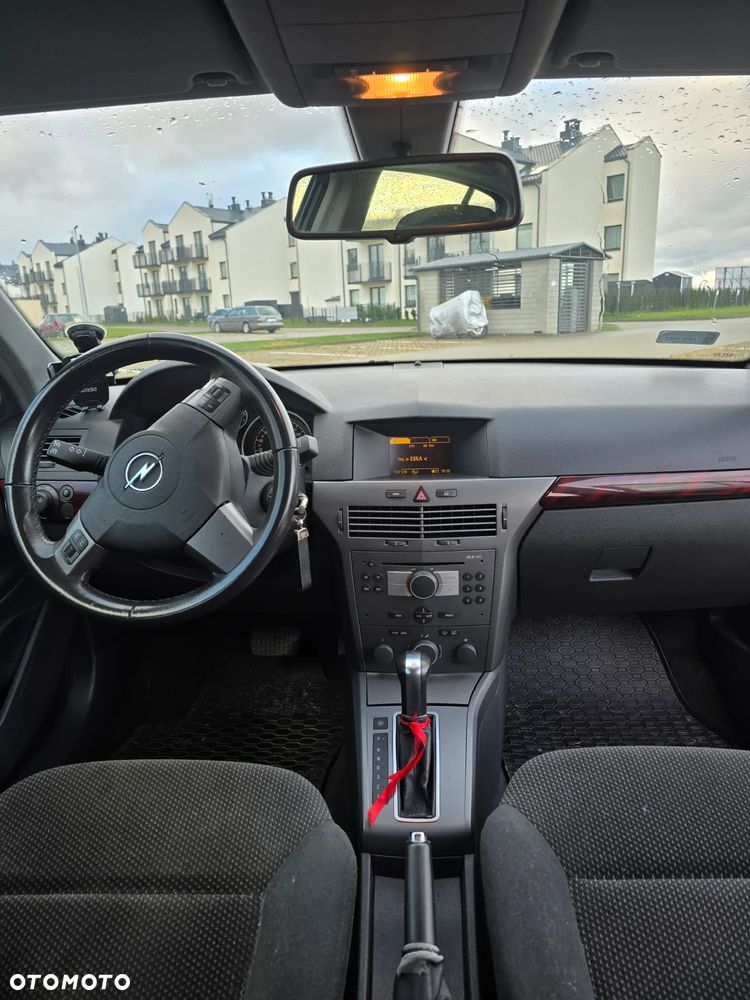 Opel Astra 1.8 Cosmo - 11
