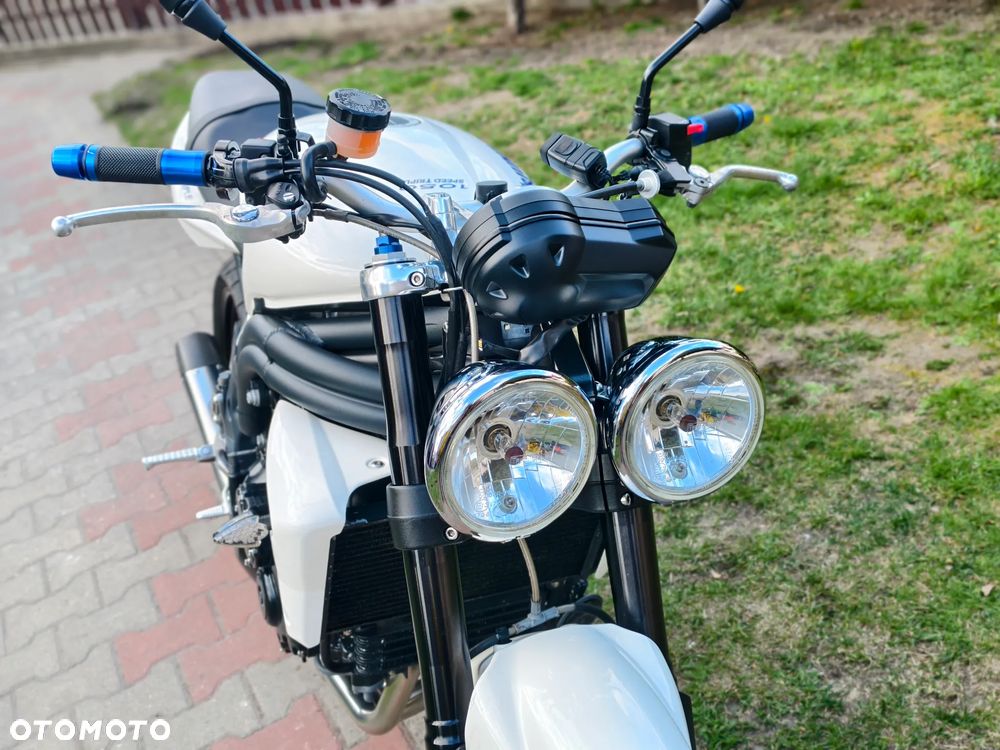 Triumph Speed Triple - 13