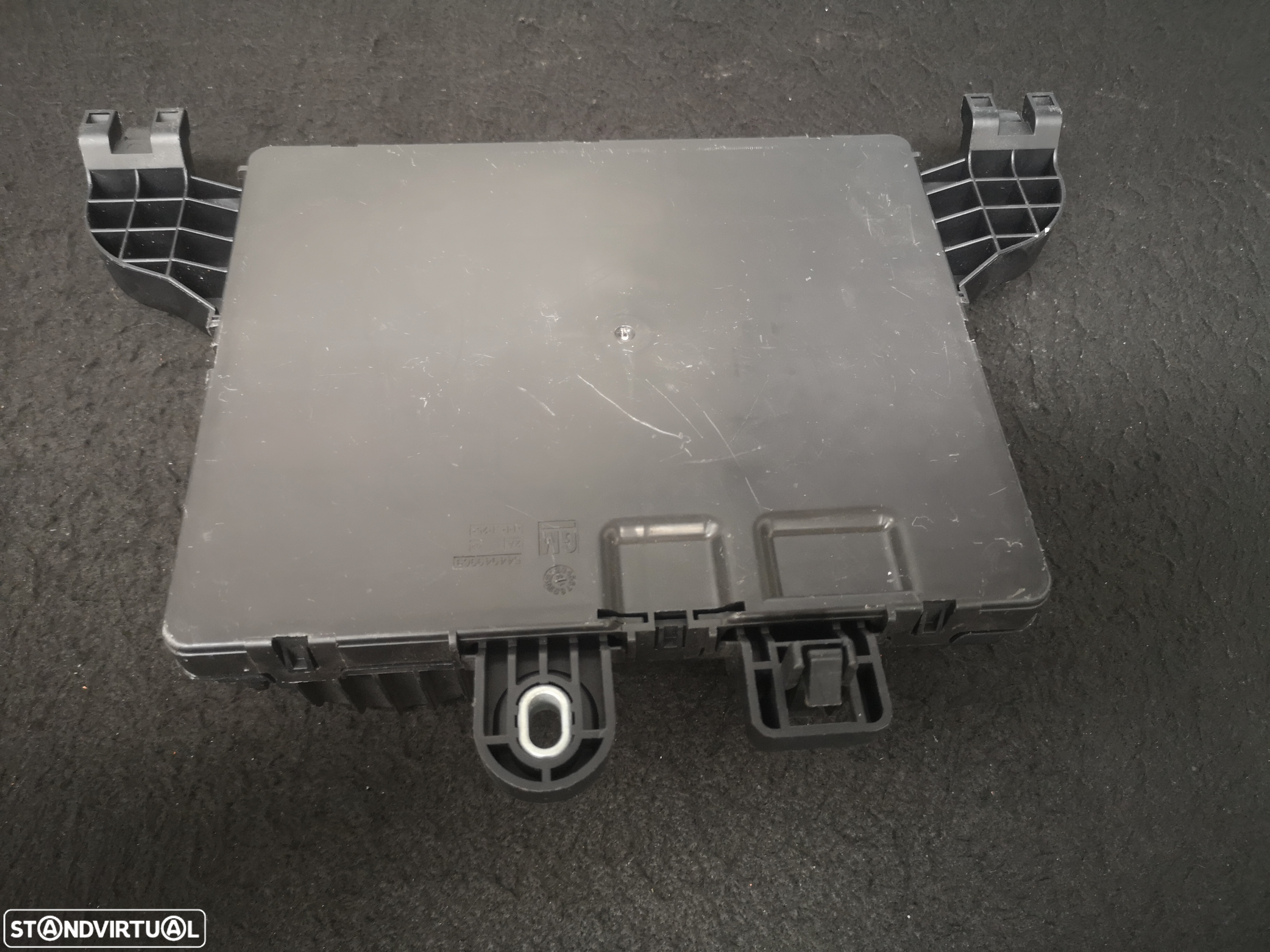 Caixa de FUSIVEIS Opel insignia  2014+ - 5