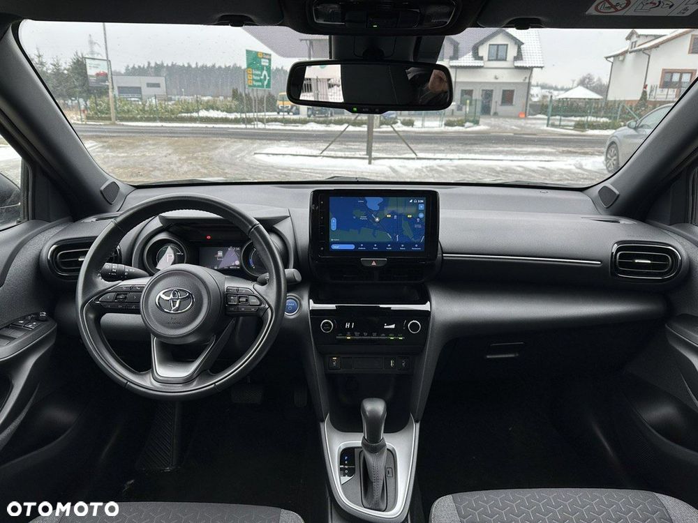 Toyota Yaris Cross - 13