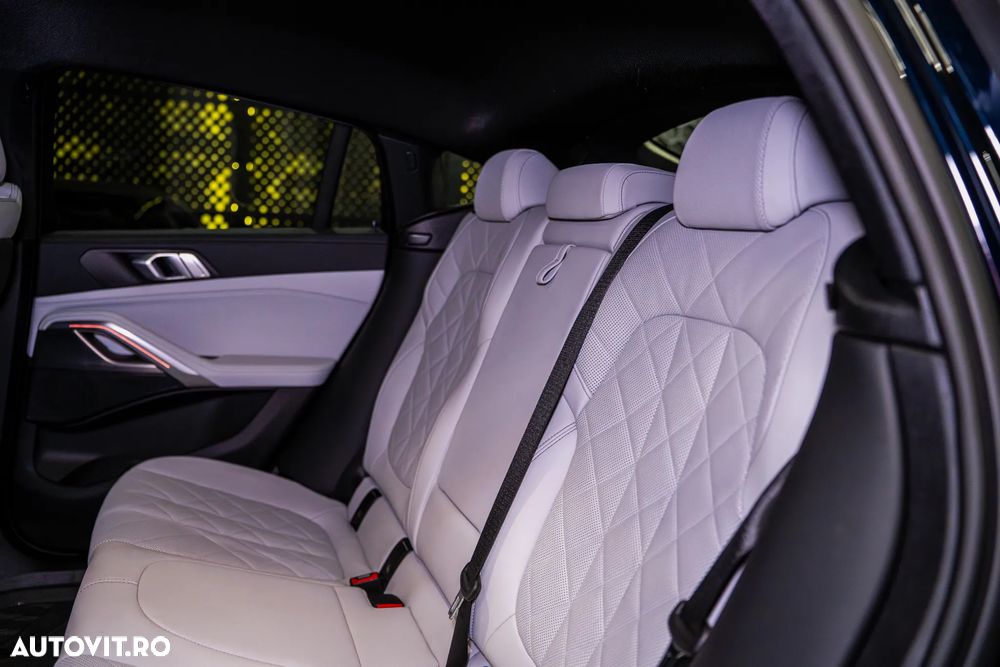 BMW X6 xDrive40i AT MHEV - 22