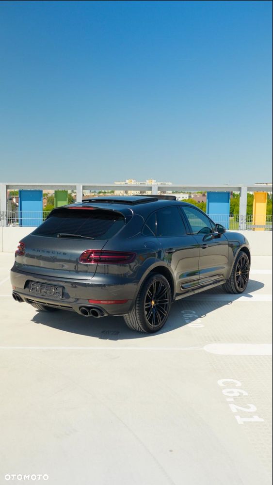 Porsche Macan GTS PDK - 4