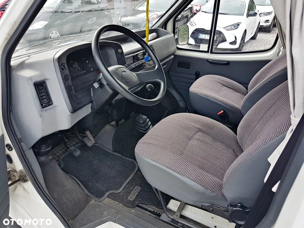 Ford TRANSIT - 3