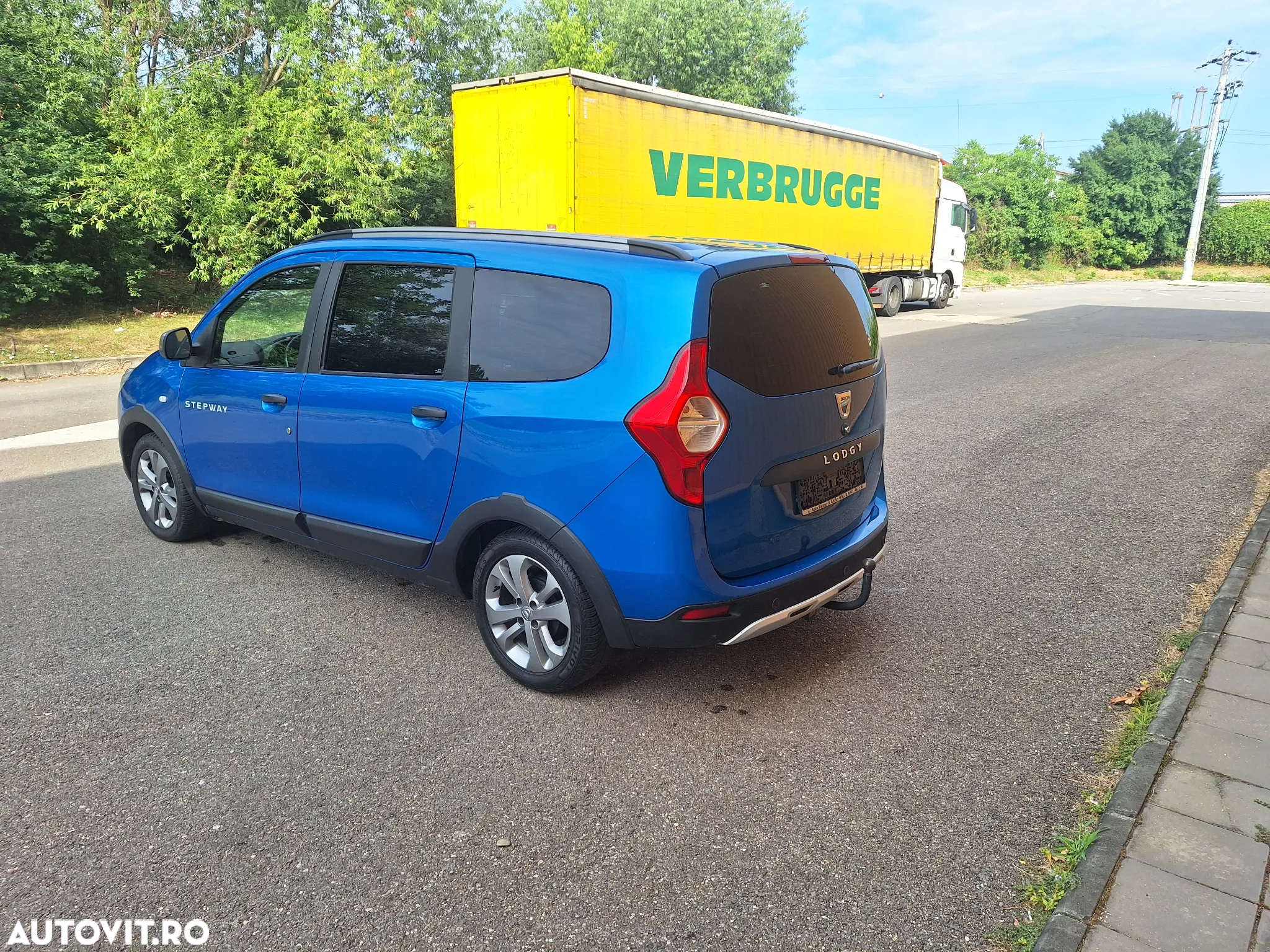 Dacia Lodgy 1.5 dCi Stepway - 6