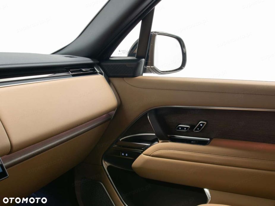 Land Rover Range Rover - 16