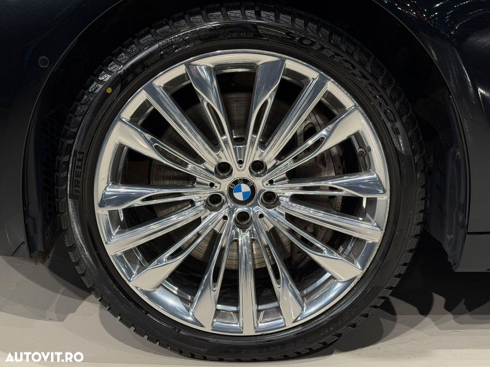BMW Seria 7 740Ld xDrive - 36