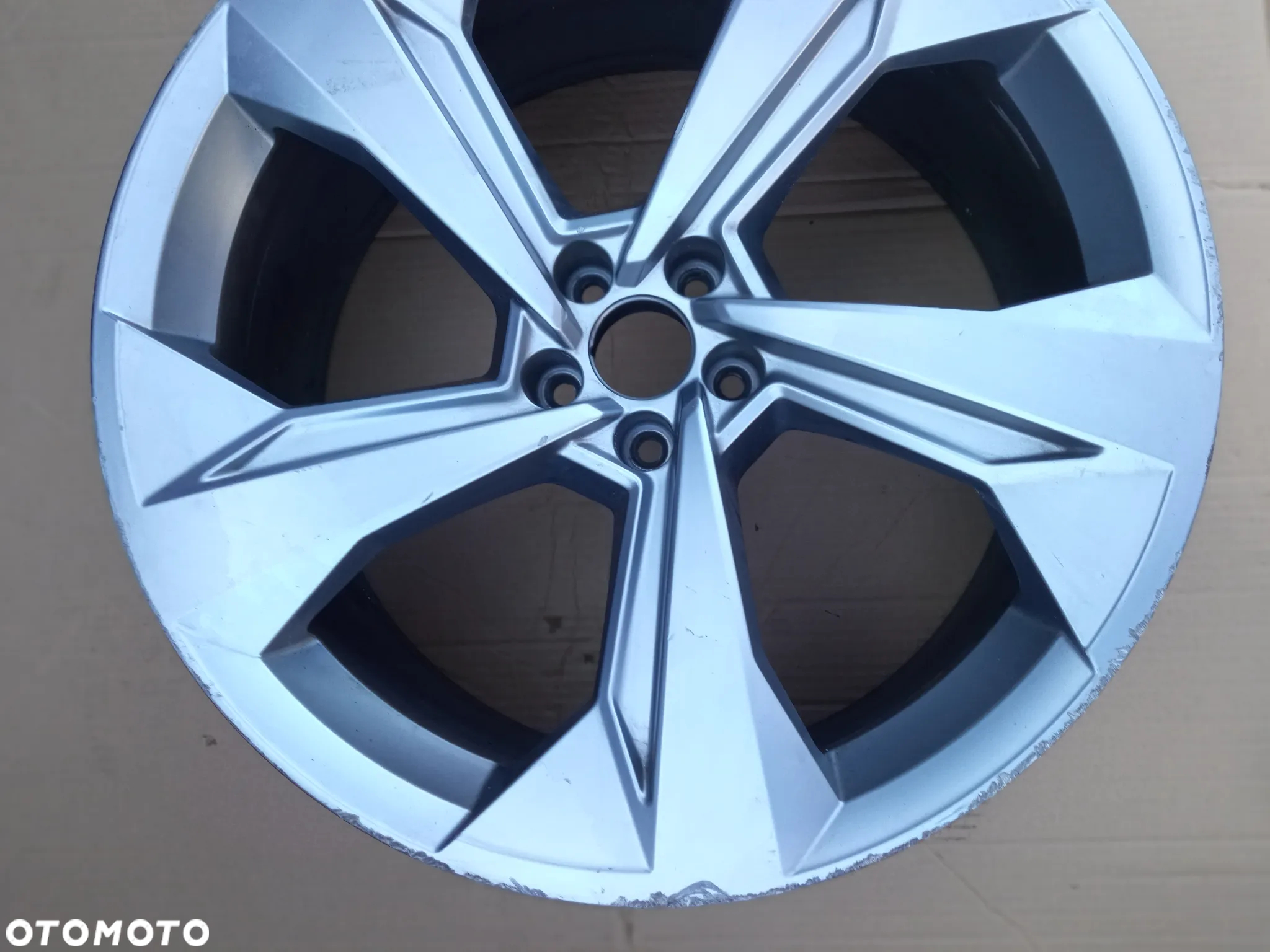 FELGA 22 AUDI Q7 SQ7 Q8 SQ8 4M0601025CD 5X112 10,0JX22 ET26 ORYGINAŁ - 5