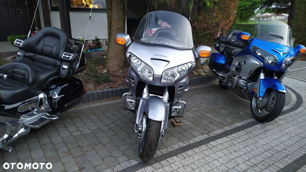 Honda GL - 39
