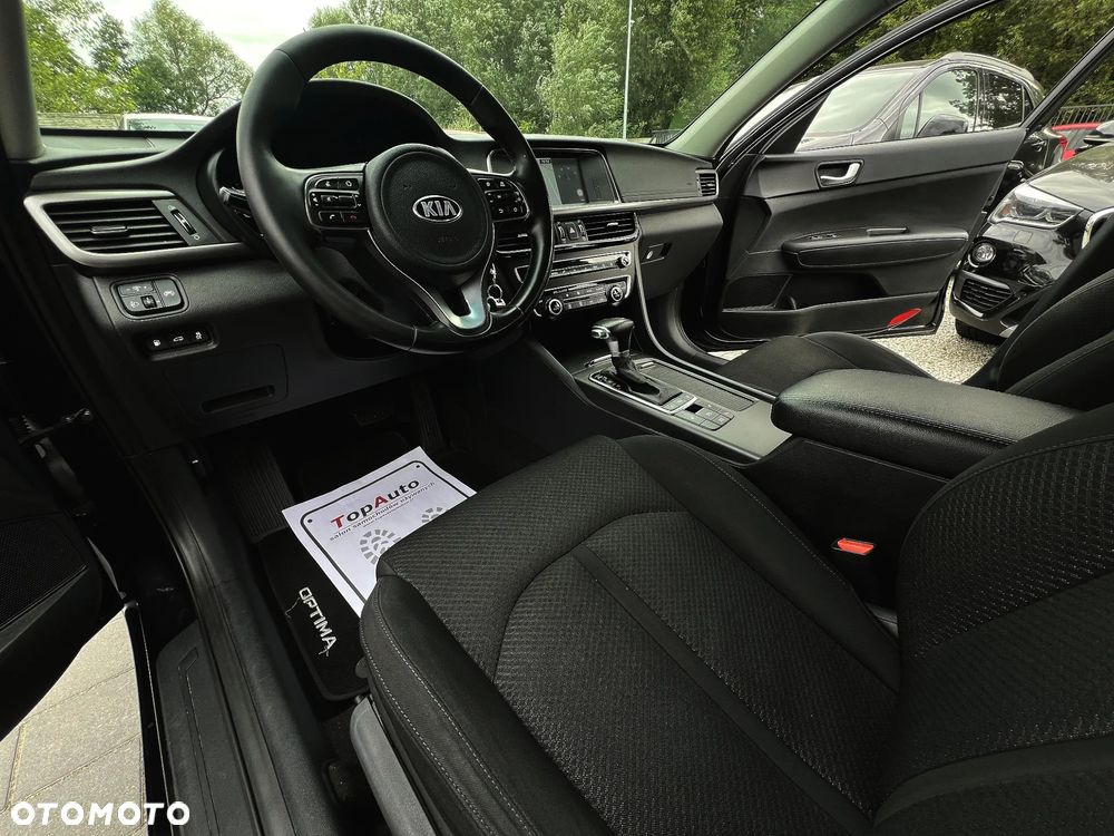 Kia Optima 1.7 CRDI L DCT - 19