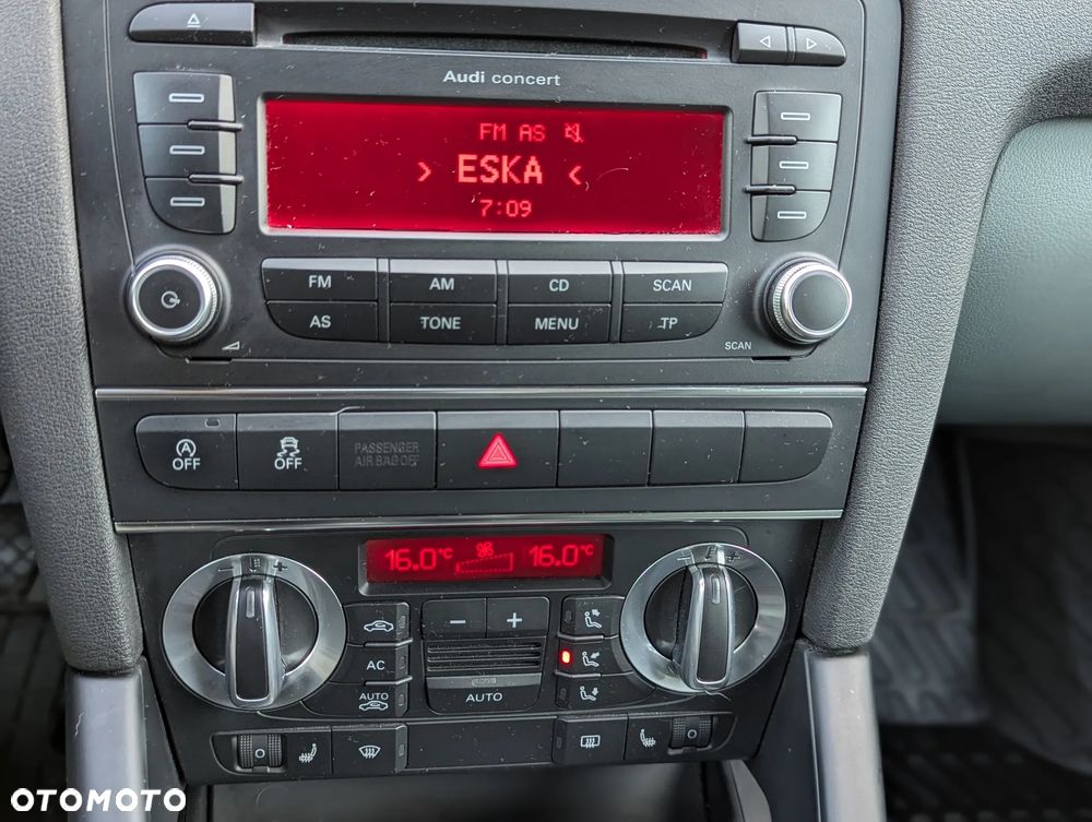 Audi A3 3-drzwiowe 2.0 TDI DPF Attraction - 24