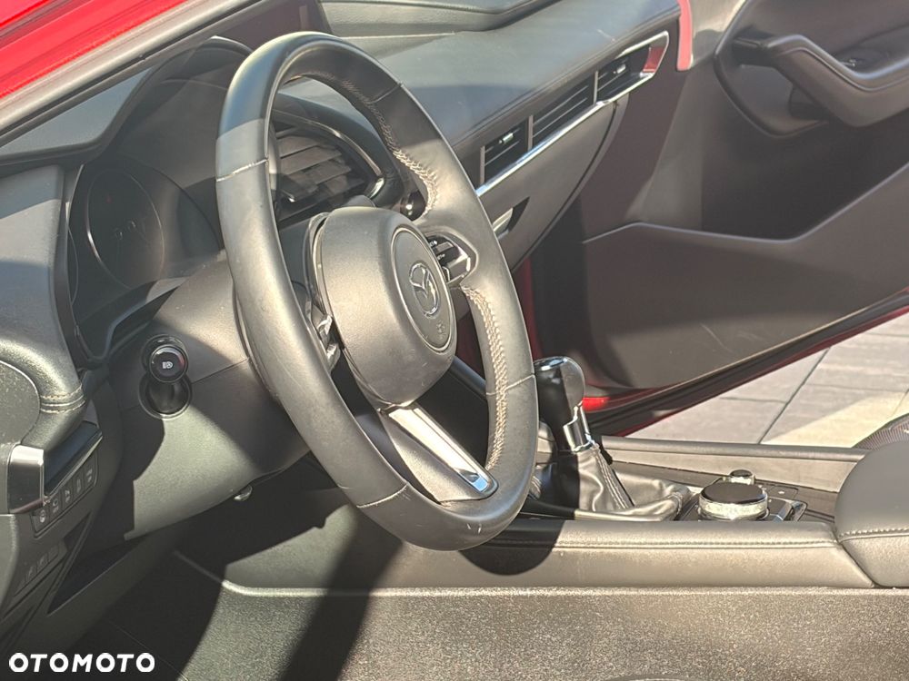 Mazda 3 e-SKYACTIV-G 122 M HYBRID HOMURA - 16