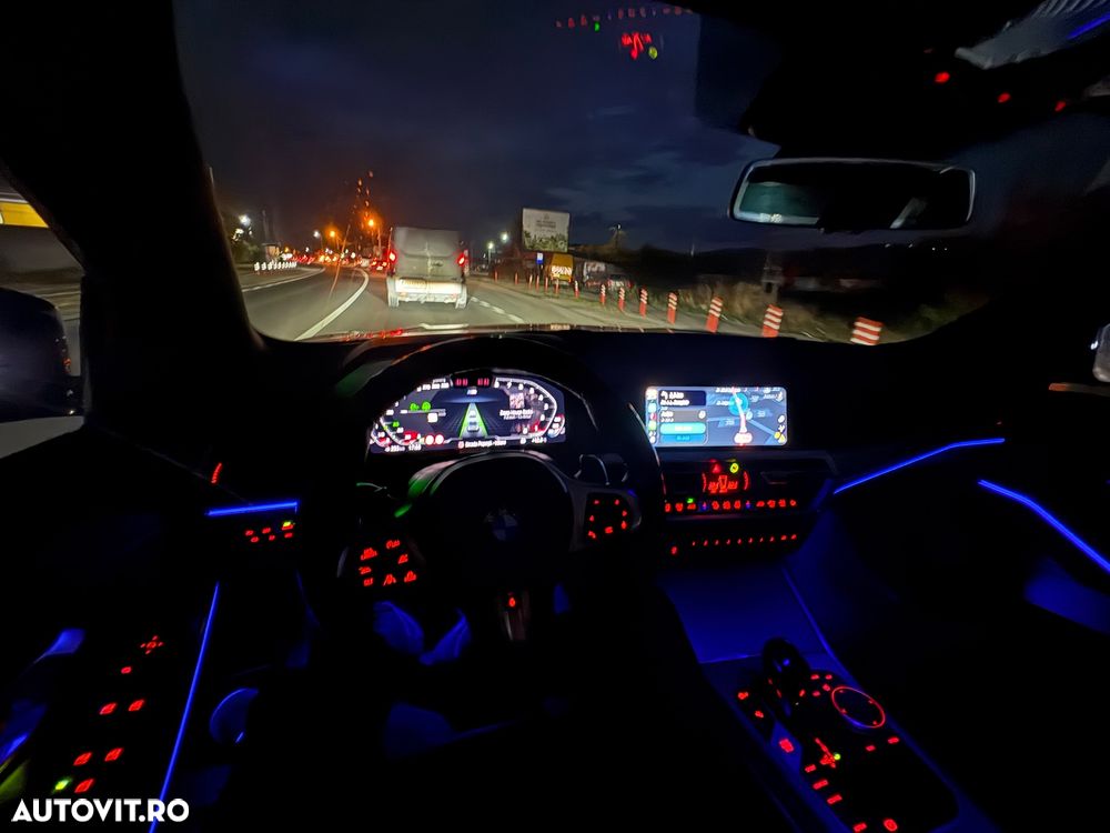 BMW Seria 3 320d xDrive AT MHEV - 13