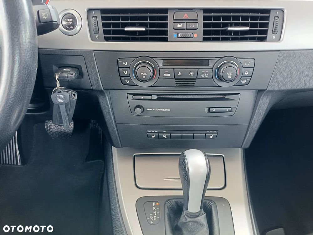 BMW Seria 3 - 15