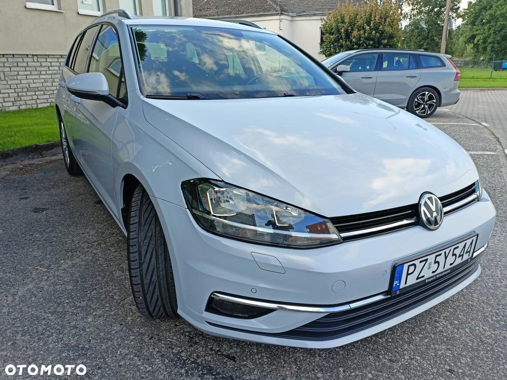 Volkswagen Golf - 9