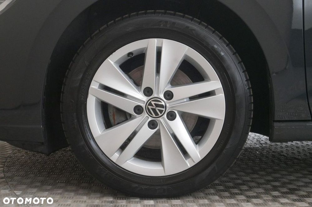 Volkswagen Golf Variant - 14