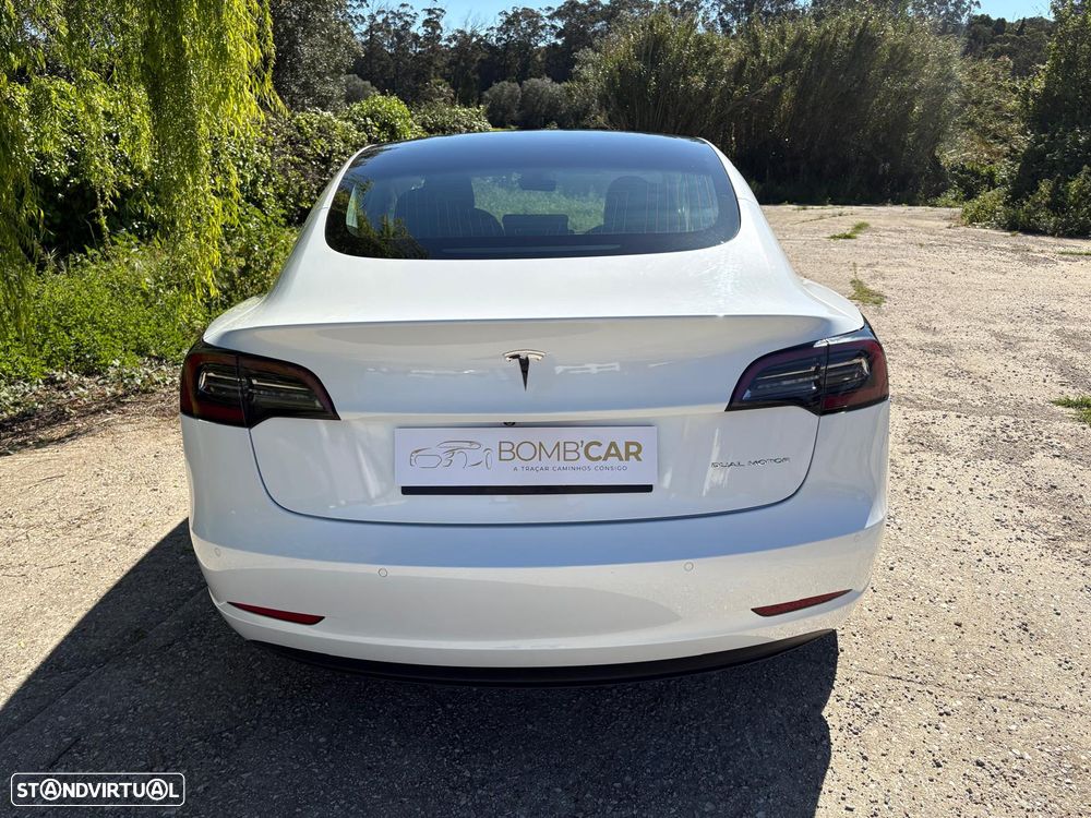 Tesla Model 3 Long Range AWD Dual Motor - 32