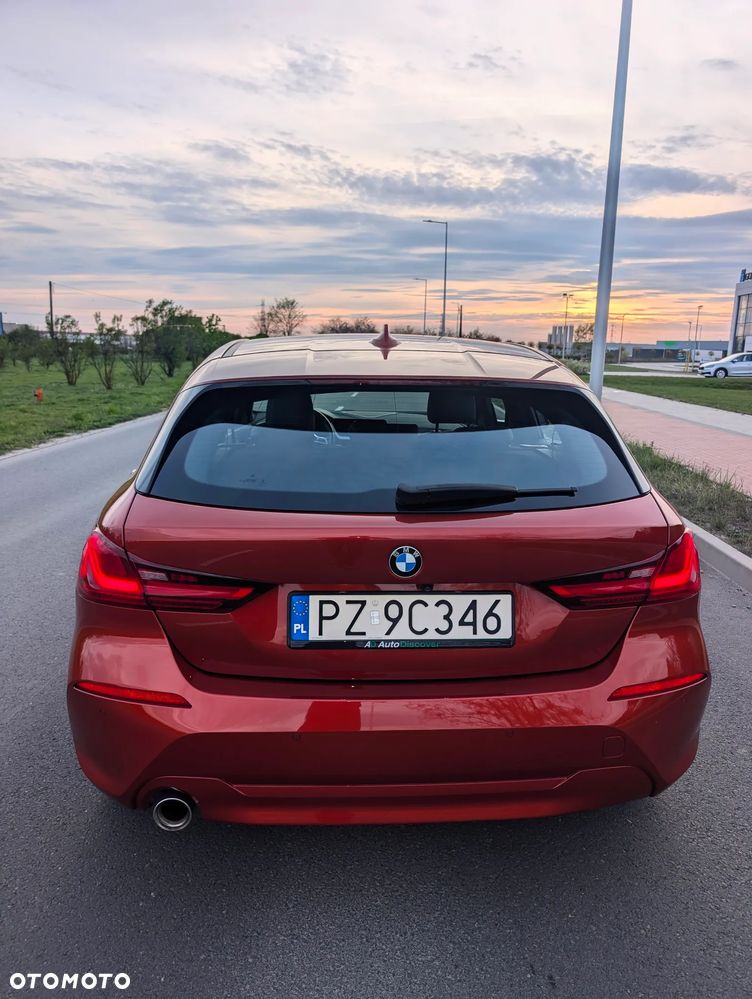 BMW Seria 1 118i Sport Line - 8