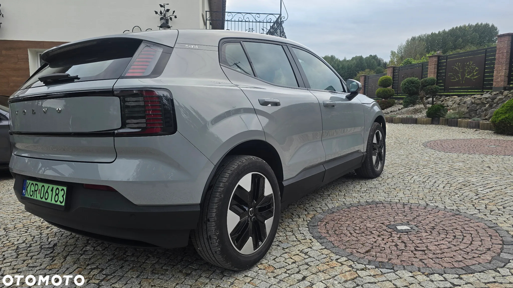 Volvo EX30 51kWh Single Motor Plus - 6