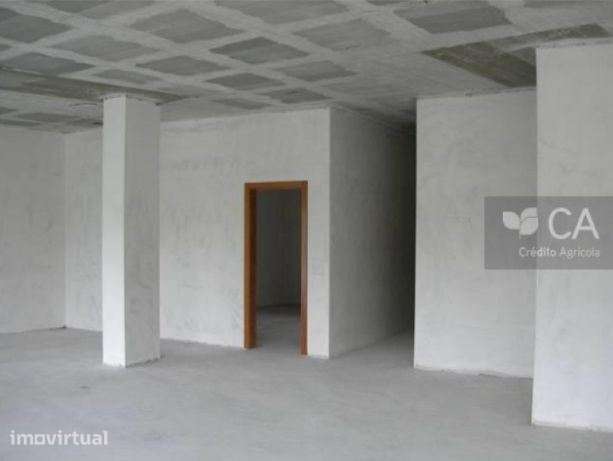 Loja Comercial Oliveira do Bairro - Bustos, Troviscal e Mamarrosa - Grande imagem: 4/11