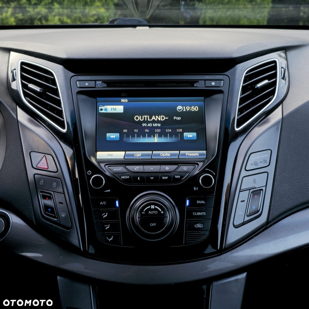 Hyundai i40 1.7 CRDi Comfort + - 29