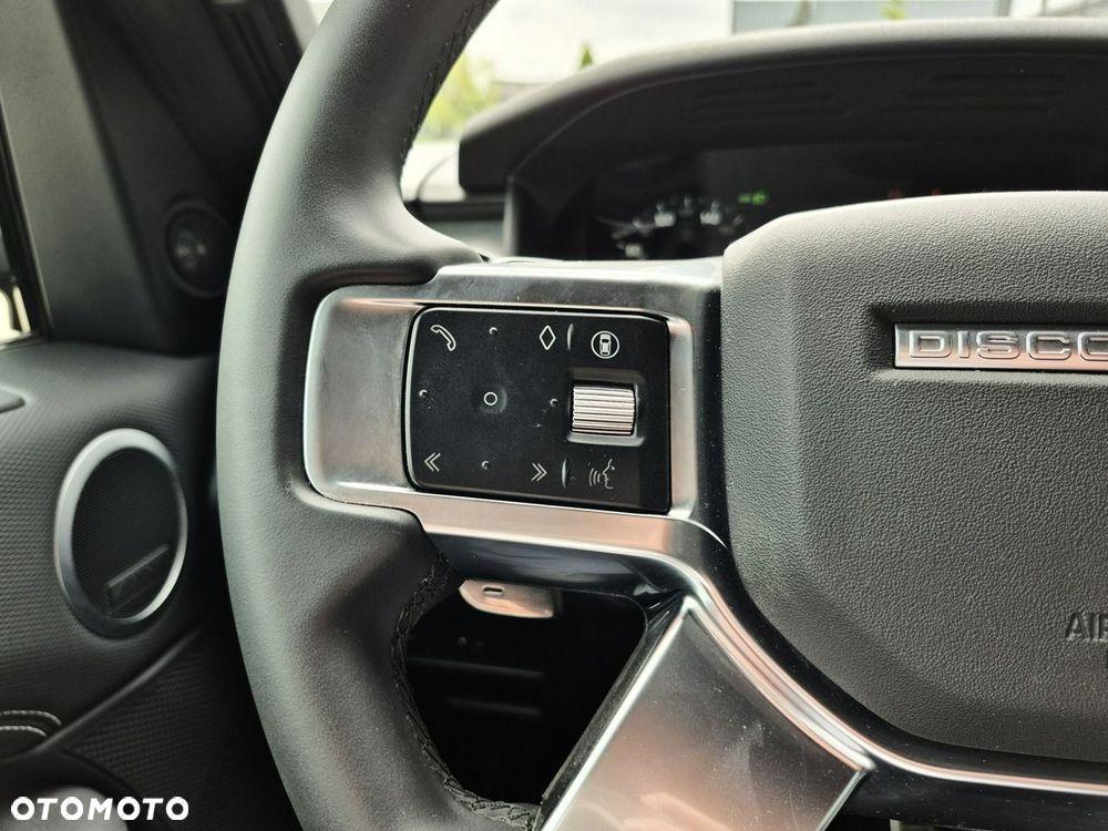 Land Rover Discovery P300 - 31