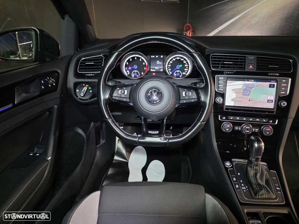 VW Golf 2.0 TSI R DSG - 40
