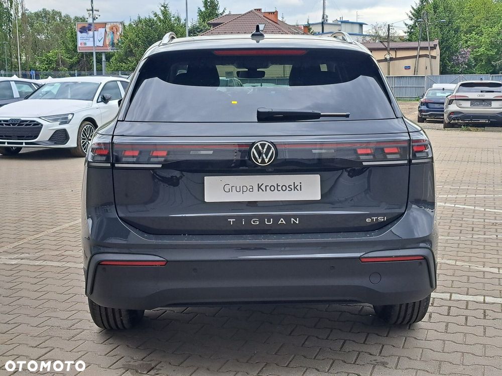 Volkswagen Tiguan - 7